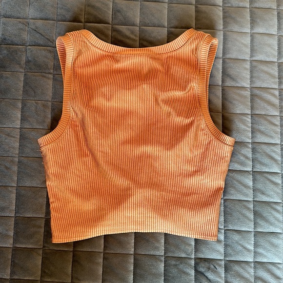 NWOT Offline by Aerie ribbed twist crop top - Picture 6 of 9